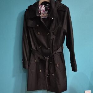 NWOT London Fog Black Double-Breasted Trench with Floral Lining PTP 22,5 L 36